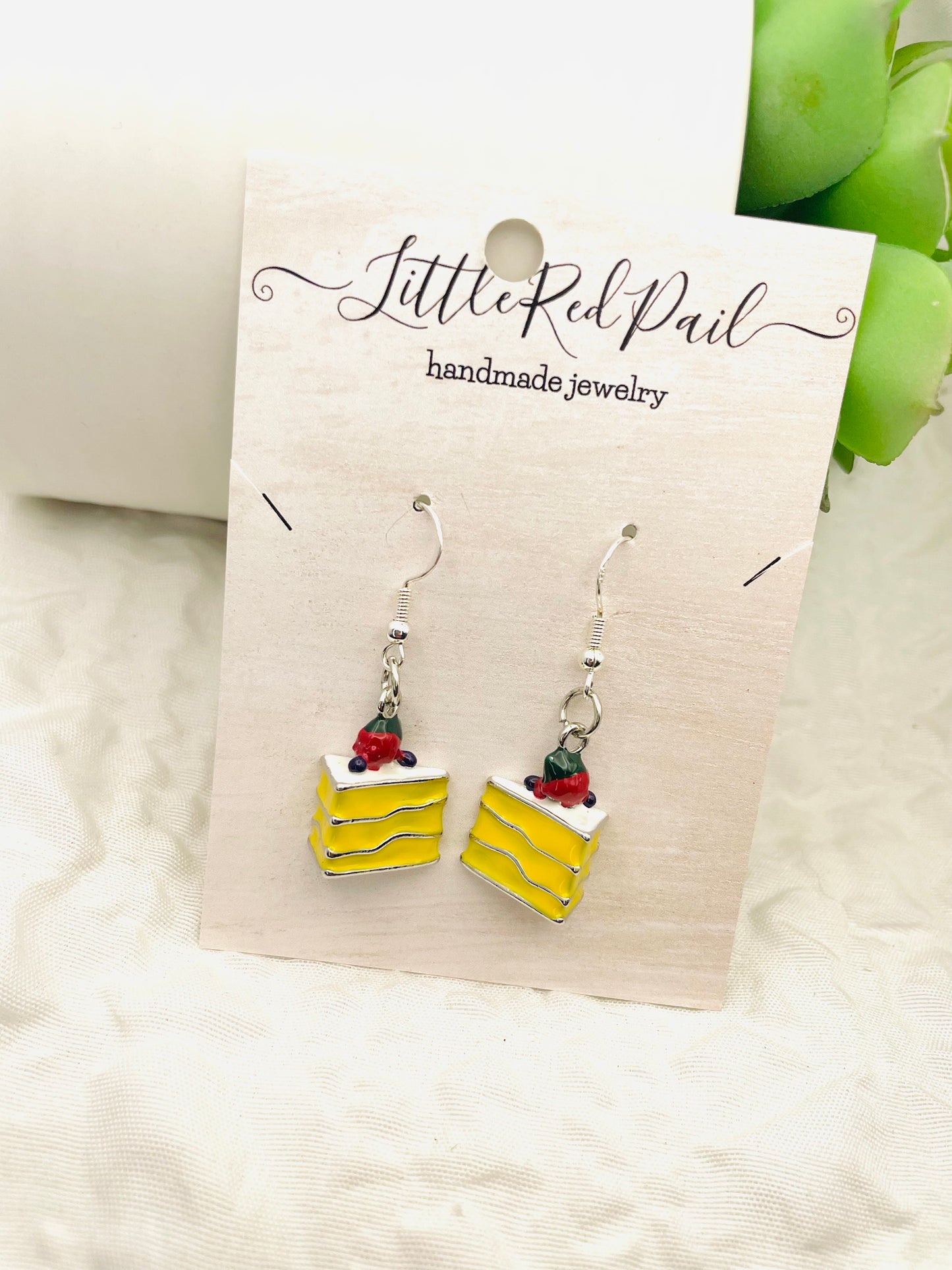 Baker earrings, culinary jewelry , Everyday earrings, minimalist earrings