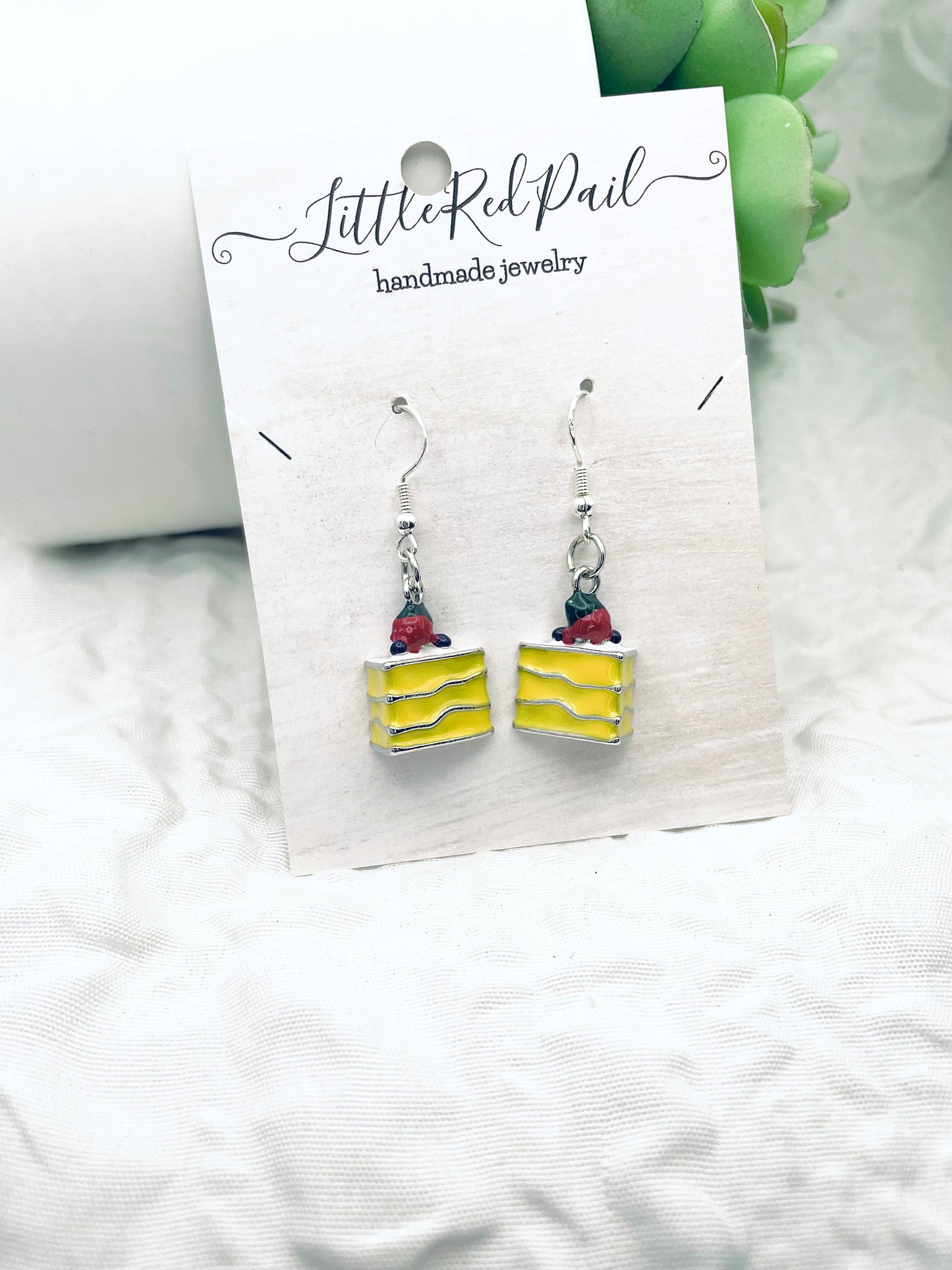 Baker earrings, culinary jewelry , Everyday earrings, minimalist earrings