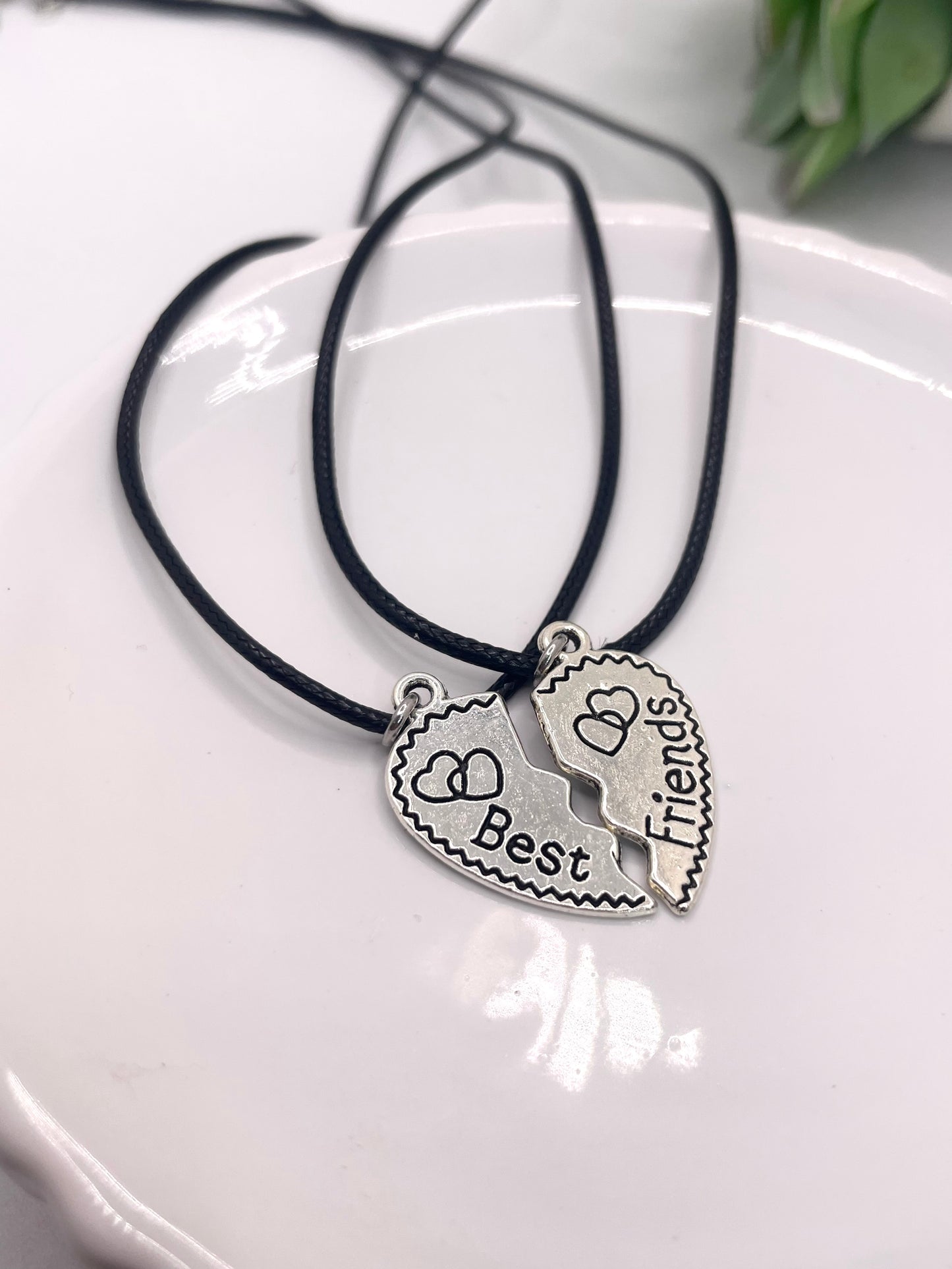 Best friend necklace set