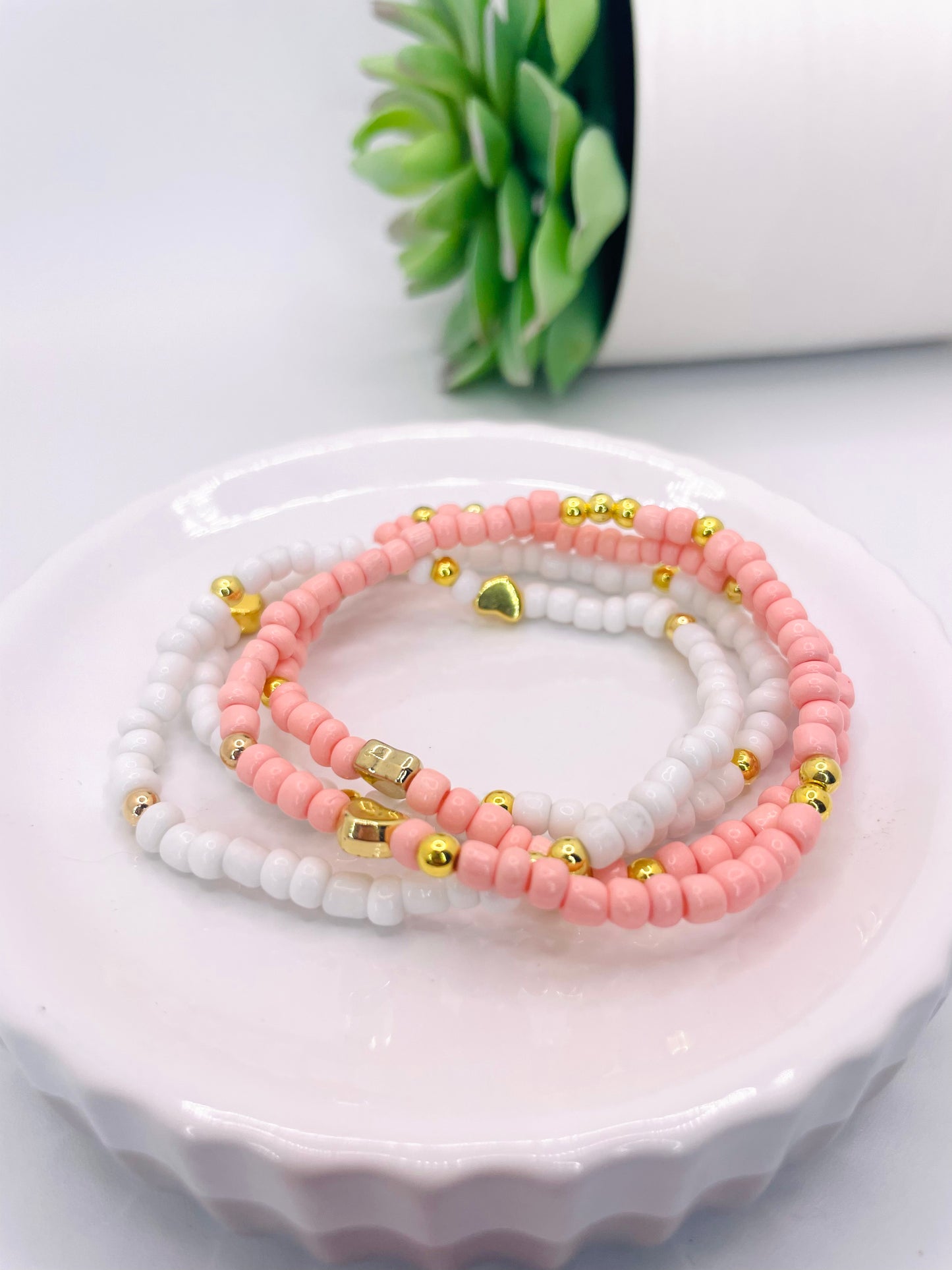 Valentines bracelet set red and white heart bracelet