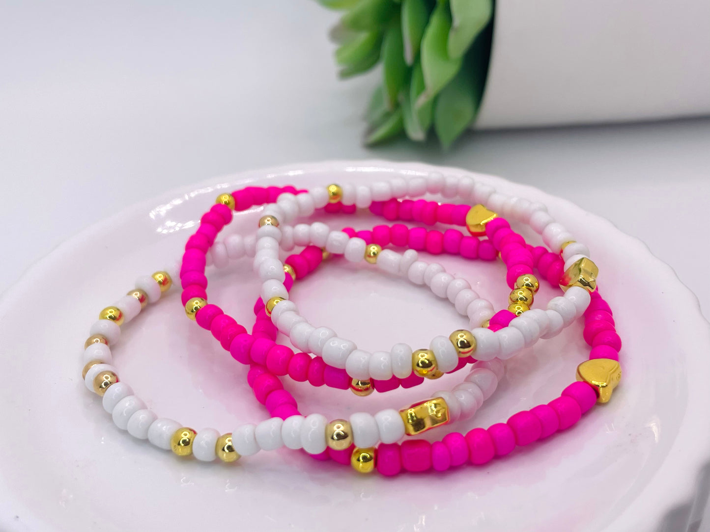 Valentines bracelet set red and white heart bracelet