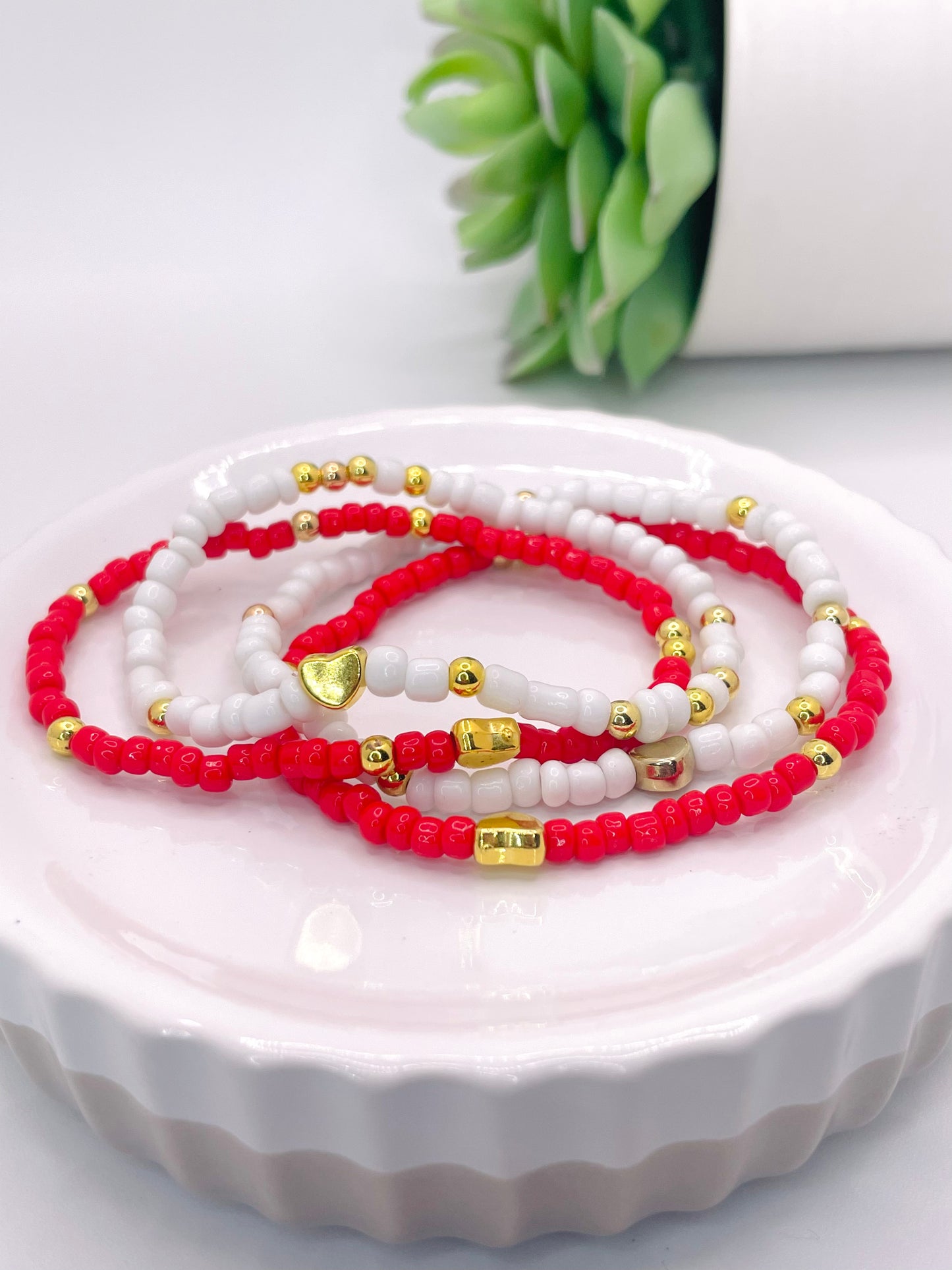 Valentines bracelet set red and white heart bracelet