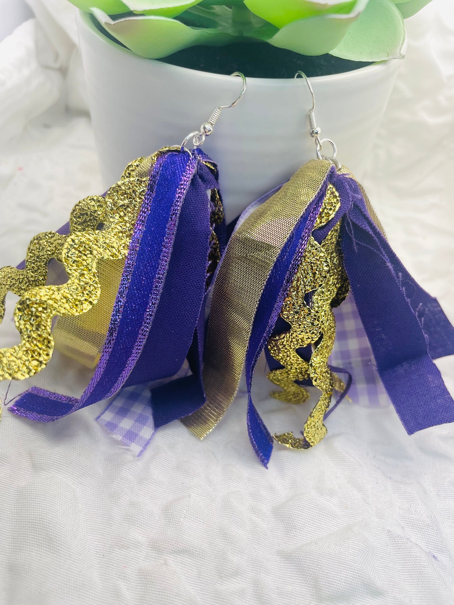 Team tassel earrings, team color earrings, game day wear, SEC team jewelry