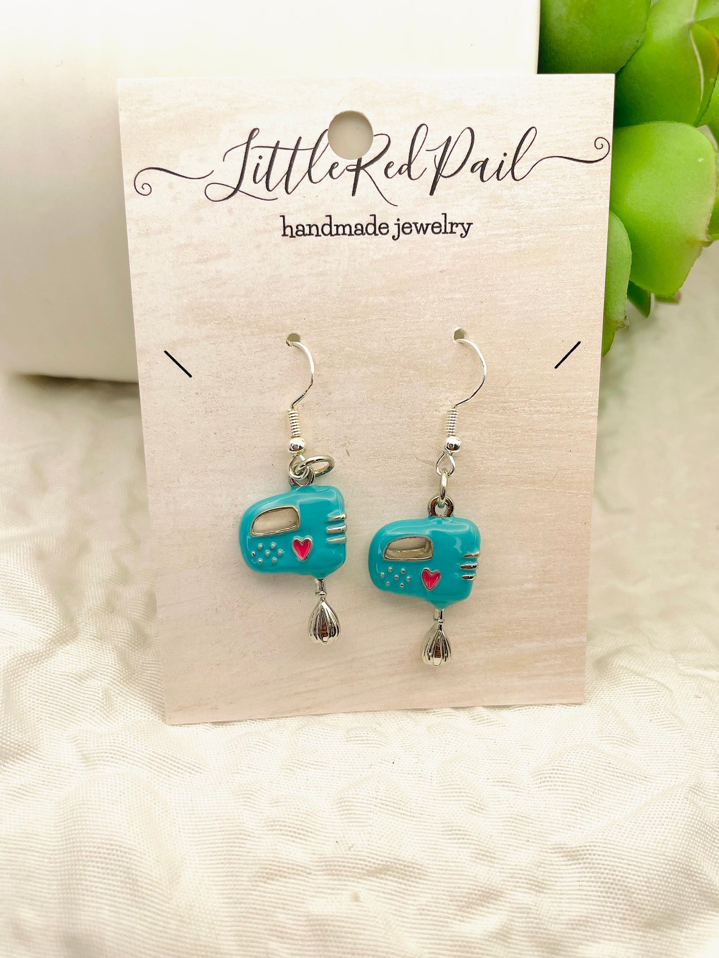 Baker earrings, culinary jewelry , Everyday earrings, minimalist earrings