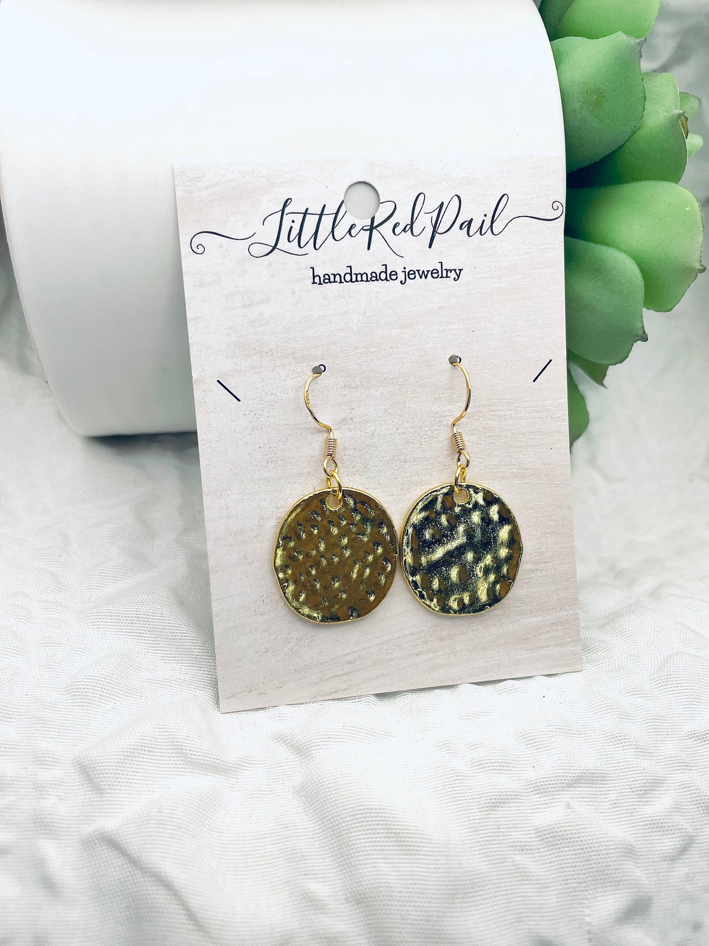 Every day gold earrings, minimalist earrings, hammered jewelry