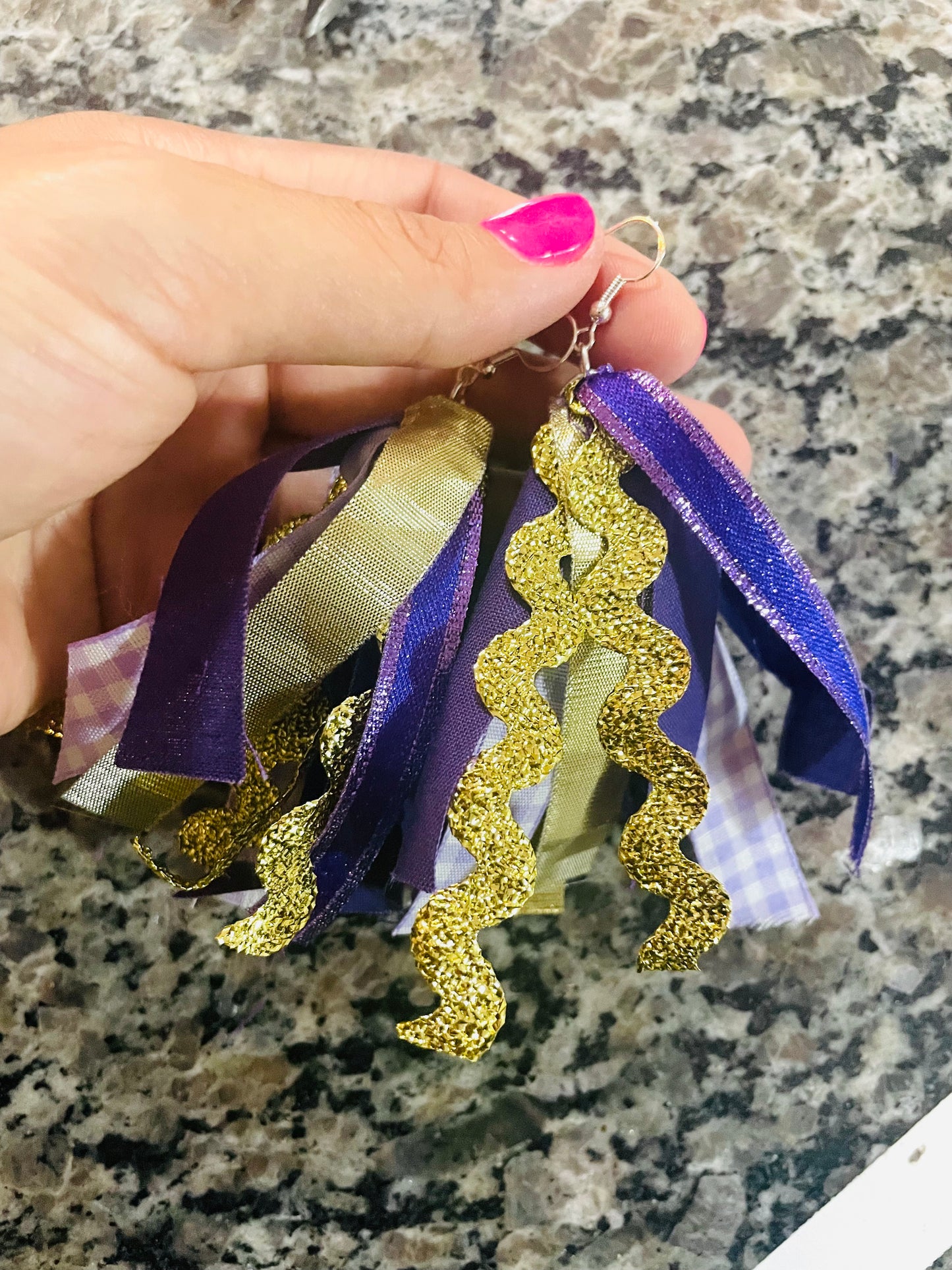 Team tassel earrings, team color earrings, game day wear, SEC team jewelry