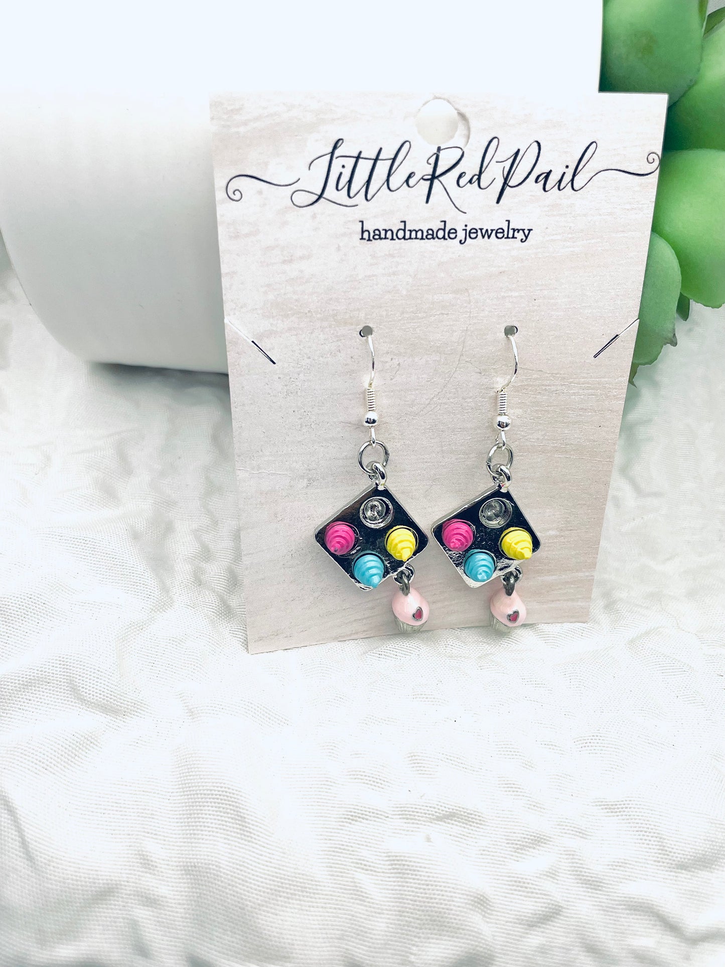 Baker earrings, culinary jewelry , Everyday earrings, minimalist earrings