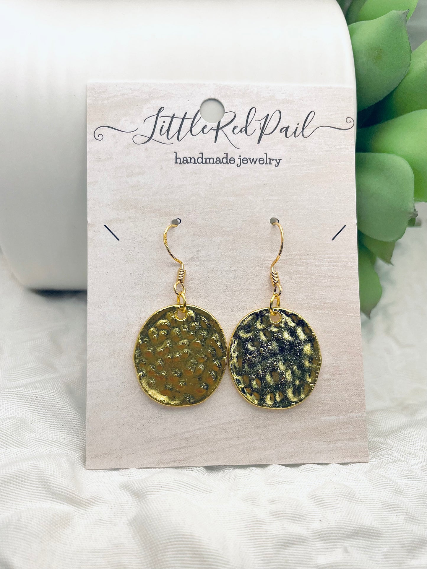 Every day gold earrings, minimalist earrings, hammered jewelry