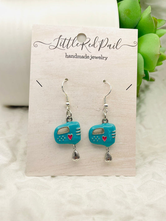 Baker earrings, culinary jewelry , Everyday earrings, minimalist earrings