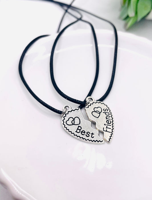 Best friend necklace set